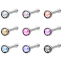 Silberner Nasenstecker aus Titan mit verschiedenen Kristallfarben auf weißem Hintergrund