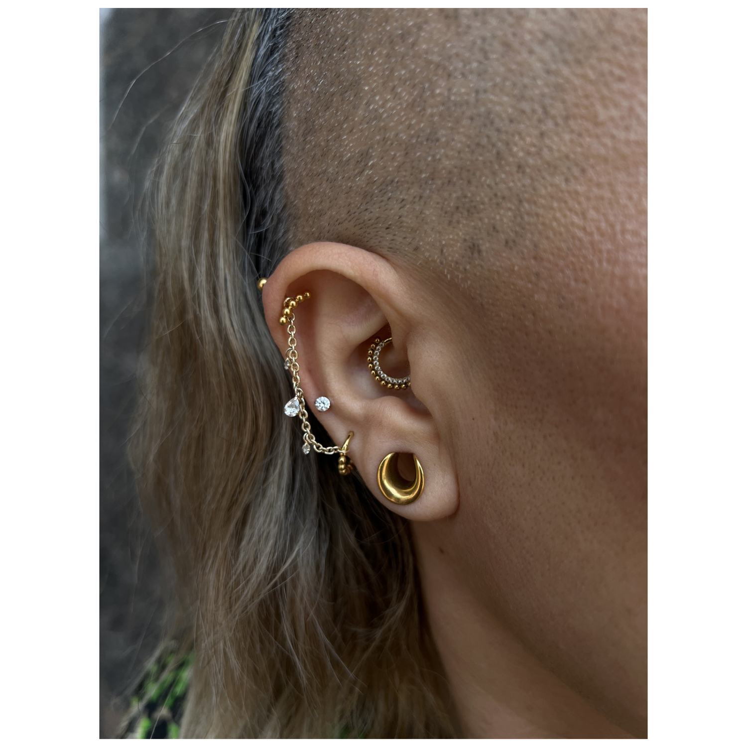 Crystal Dangling Teardrops Piercing Connection Chain Crystal Dangling Teardrops Piercing Connection Chain