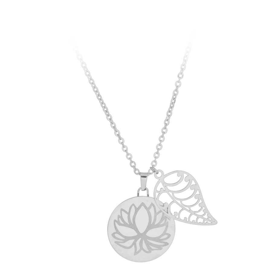 Silvercoloured Lotus with Leaf Necklace Silvercoloured Lotus with Leaf Necklace