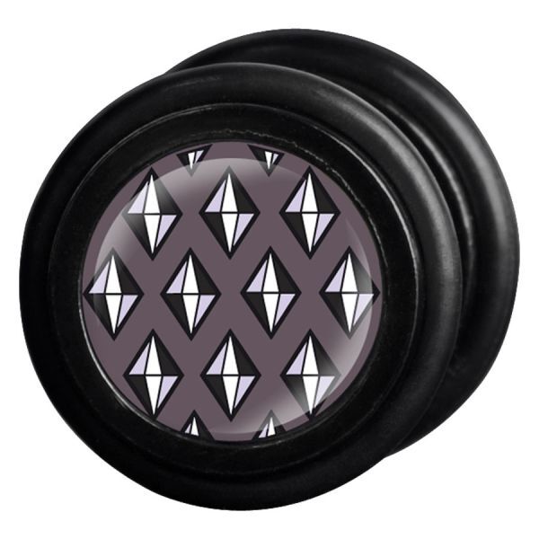 Schwarzer Fake Plug aus Chirurgenstahl mit Diamantenmuster auf weißem Hintergrund