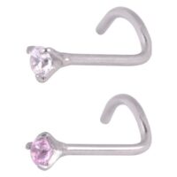 Zwei Nasenstecker aus Chirurgenstahl mit klaren und rosa Kristallen auf weißem Hintergrund