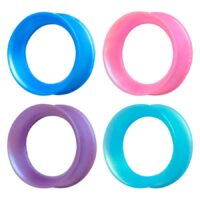 Vier Kaos Softwear Tunnels aus Silikon in Blau, Pink, Lila und Türkis auf weißem Hintergrund
